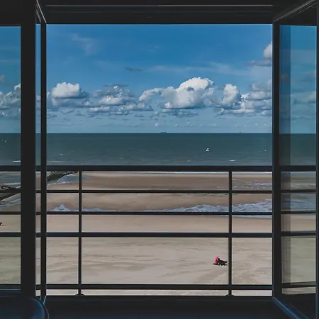 Appartement Knappe Met Subliem Zeezicht! Ostende