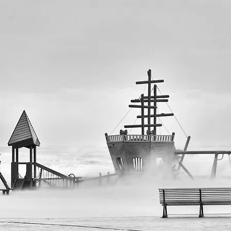 Lägenhet Knappe Met Subliem Zeezicht! Oostende