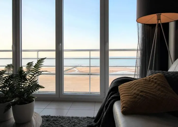 Apartment Knappe Met Subliem Zeezicht!