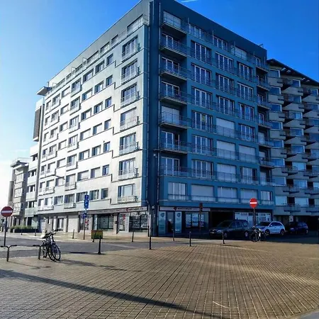 Apartament Knappe Met Subliem Zeezicht!